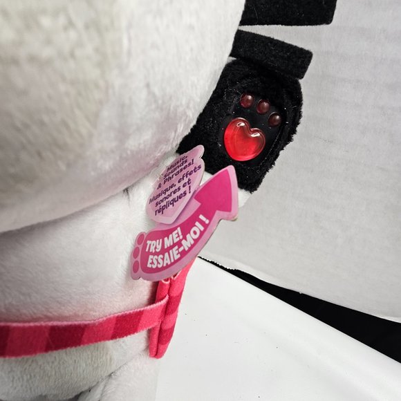 GABBY'S DOLLHOUSE TALKING PANDY PAWS PANDA - Picture 3 of 7